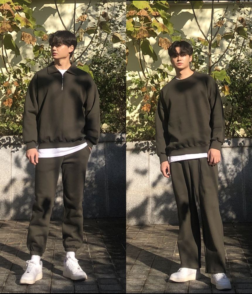 트레이닝 세트 카키 색상 변형 착장컷 — 같은 구성의 다른 컬러